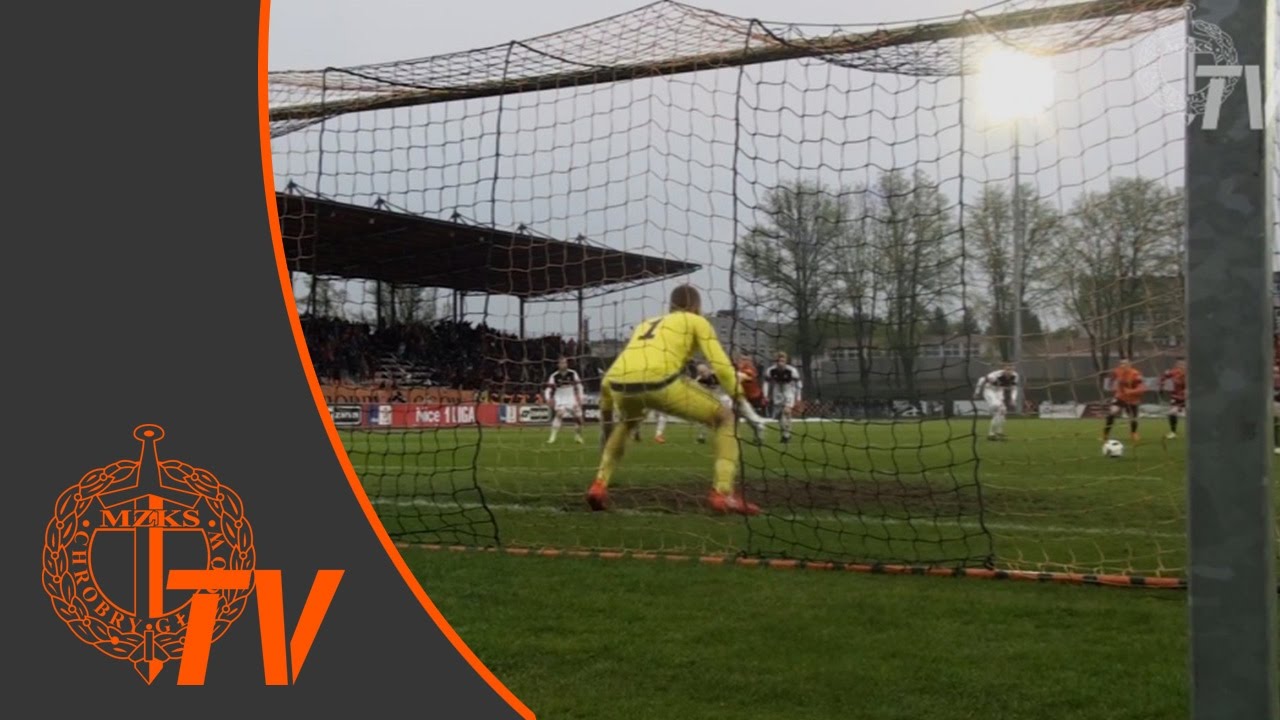 Nice 1 Liga: Chrobry Głog&oacute;w - G&oacute;rnik Zabrze 2:0 (skr&oacute;t)