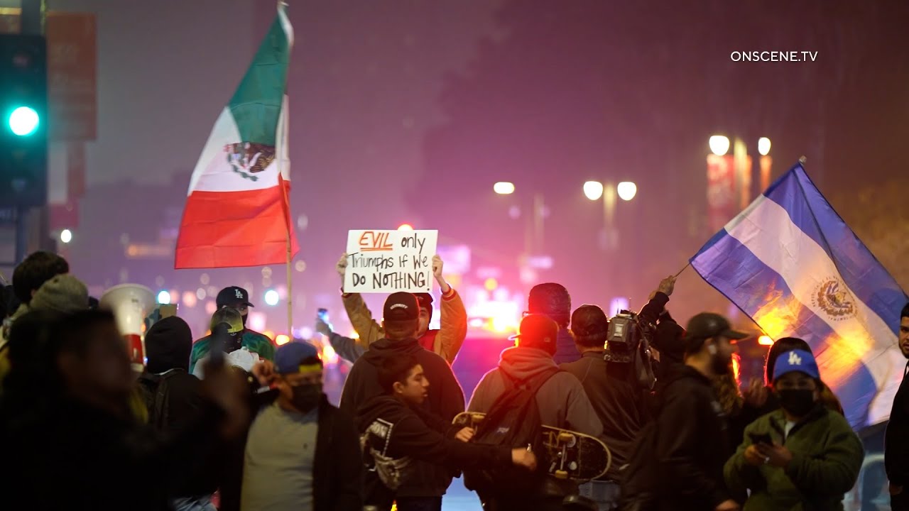 LAPD Clears Out ICE Protest near Union Station