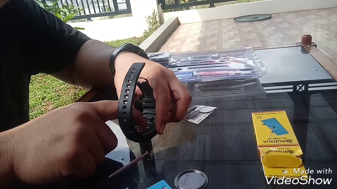 [DIY] Casio Gshock GIEZ GS500 Battery Replacement