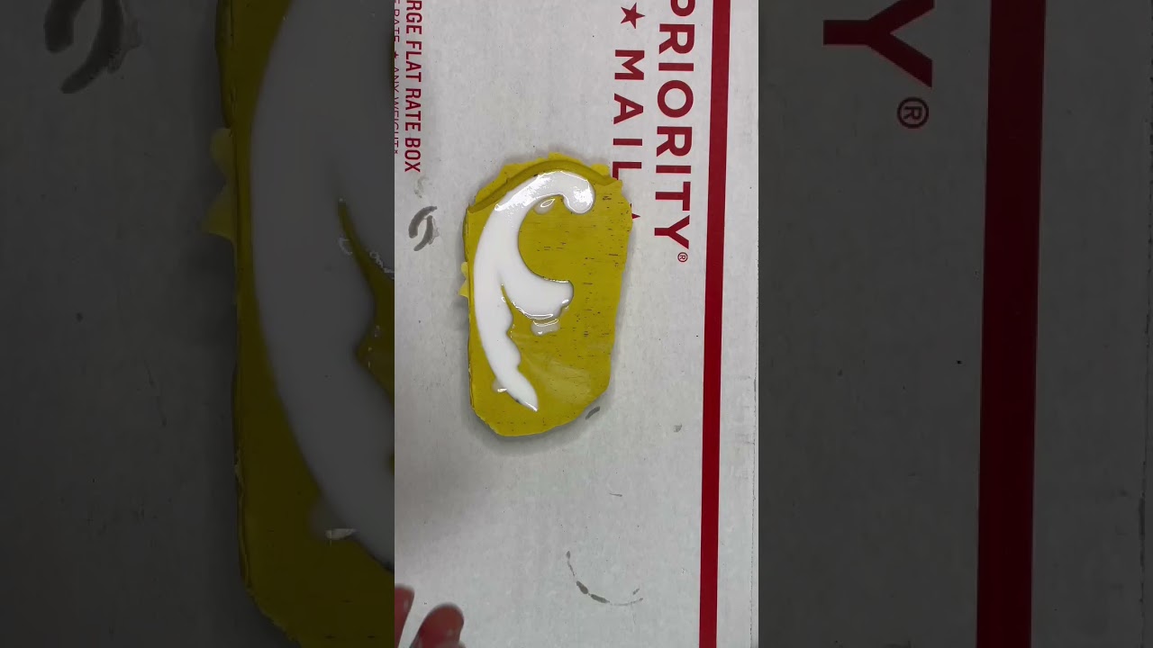 How To Recreate Missing Decorative Pieces on Furniture | DIY Decorative Molds using Mold Putty