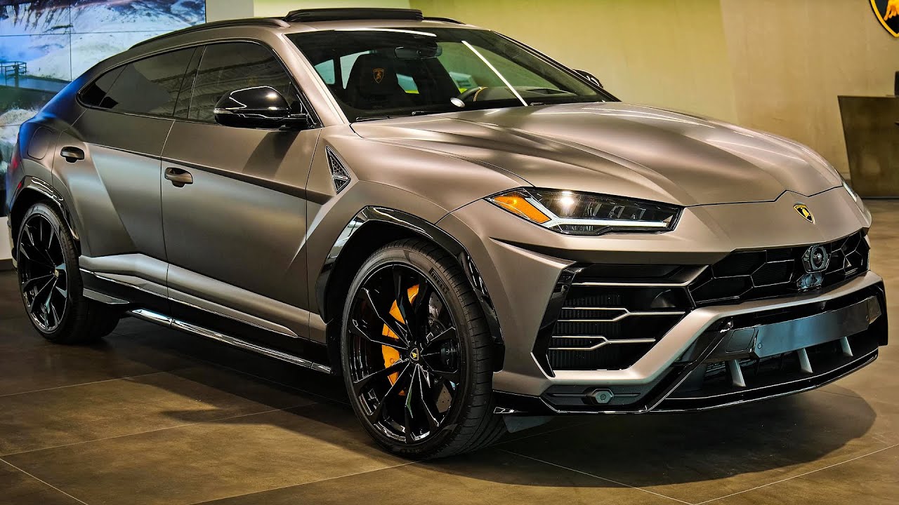 2022 Lamborghini URUS - The Brutal SUV of the City