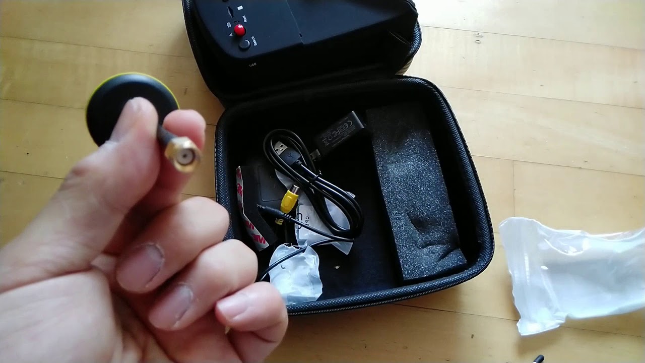 ev800d 5.8G 40CH  FPV Goggles unboxing and camera test