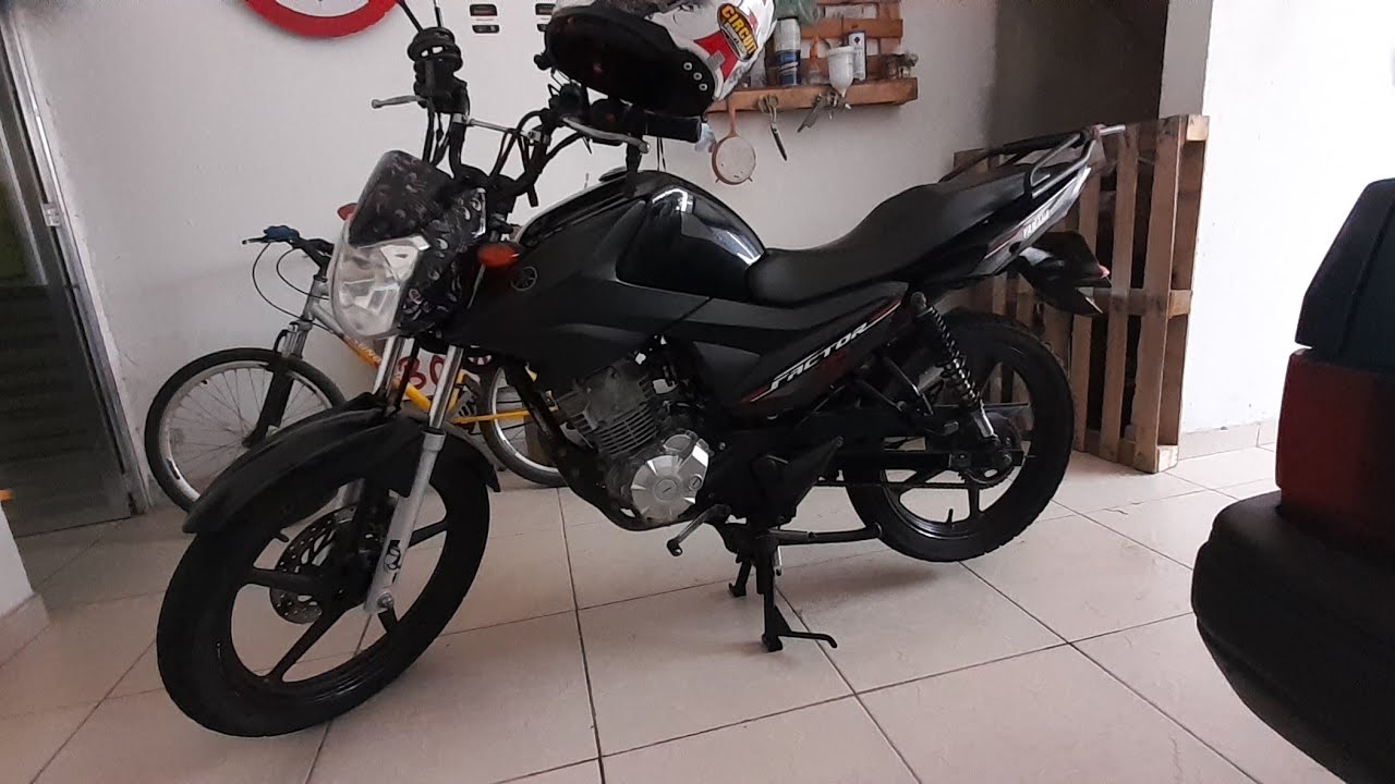 coloquei cavalete central em casa na minha yamaha factor 150 🙏😎