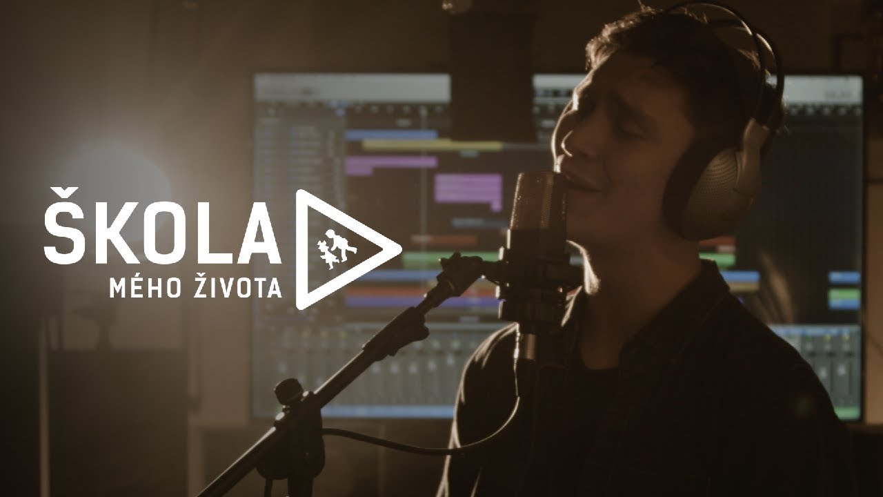 Jakub Moulis & Dominika Hrazdílková - Škola mého života (oficiální videoklip k seriálu)