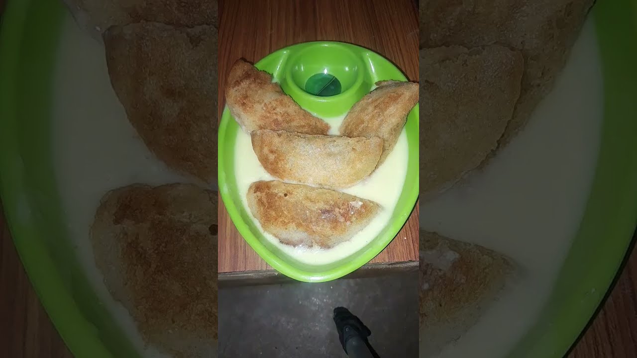 Bread Gujiya Rasmalai holi me kuch naya ho jaye🌈🌈 #virelvideo #recipe #rasmalai #indianfood 