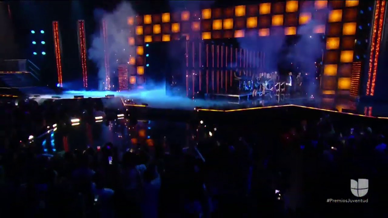 Mau y Ricky, Camilo & Sebasti&aacute;n Yatra - Ya No Tiene Novio/La Boca/Desconocidos (Premios Juventud)