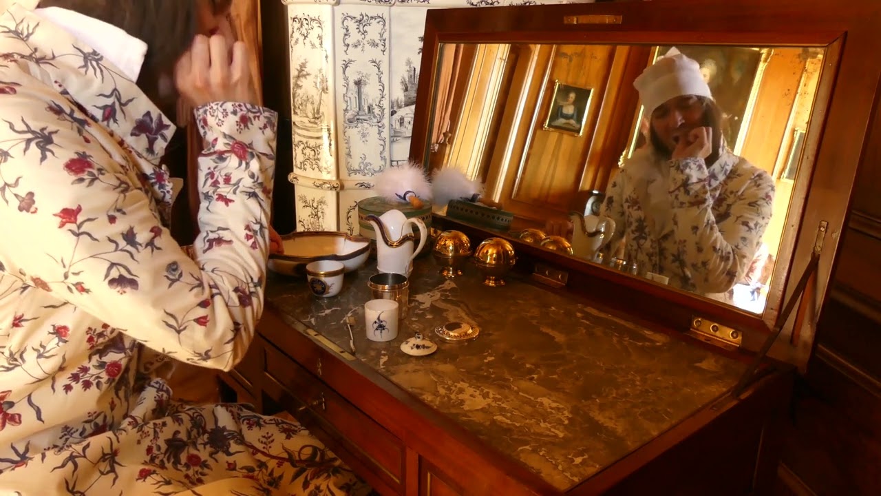 Le Lever de Monsieur - A gentleman getting dressed at the end of the 18th century