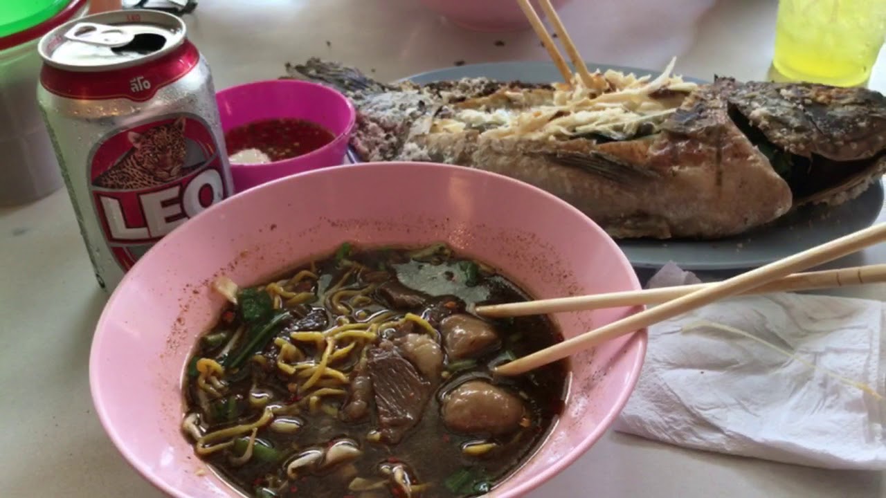 Pattaya Floating Market Exploration 2017