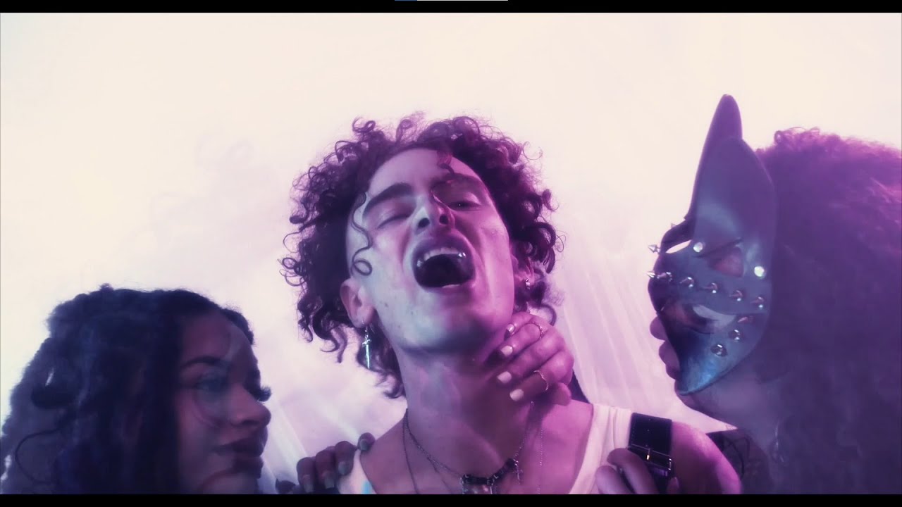 ROUX Ft Test - Love Yourself (Official Video)