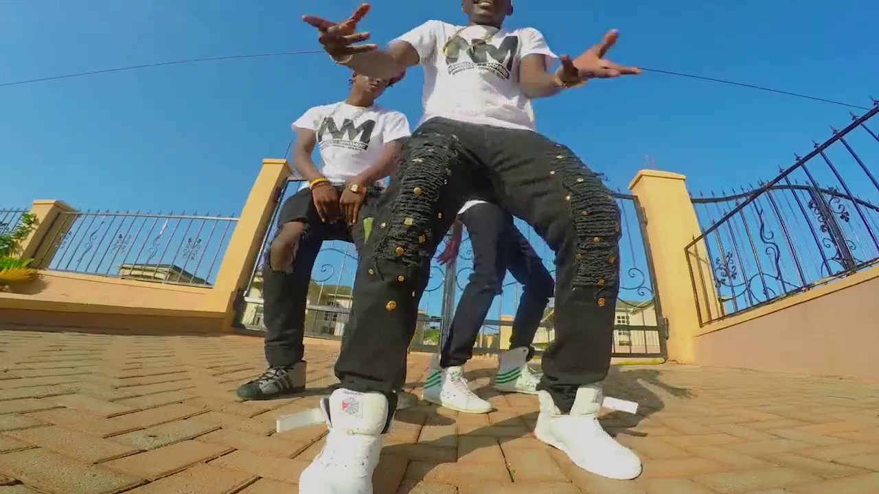 WARREN TRIX - NAMBOZO Ft CECE RYTE & FRENCHA NEZZA (HD)