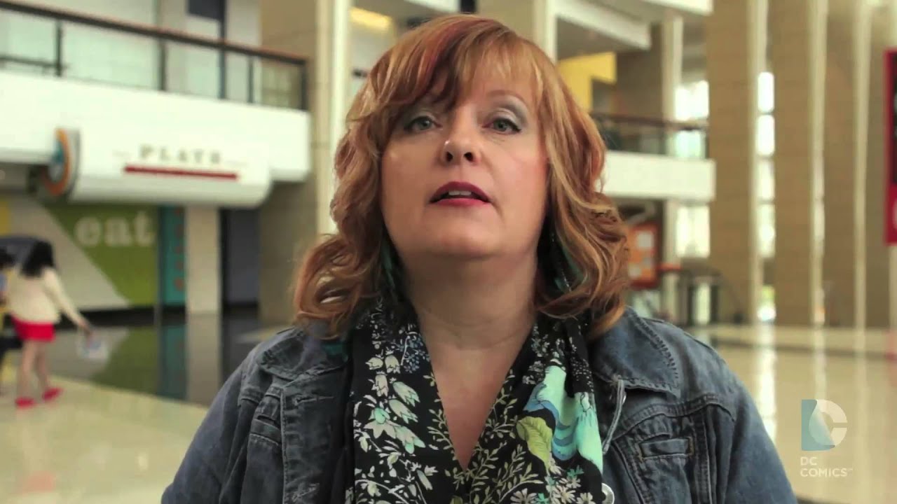 DC Comics - 5.2 Questions: Gail Simone at C2E2 2012