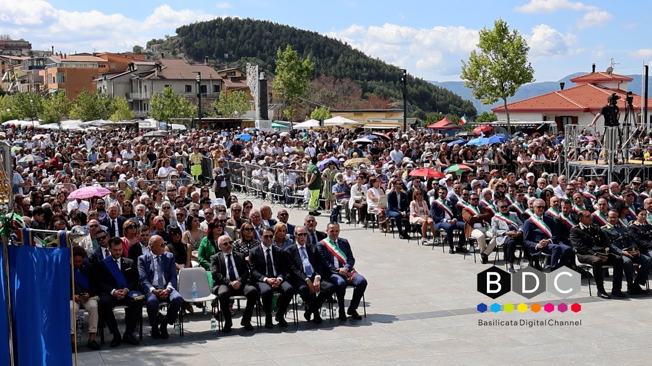 SI RINNOVA L'ANTICA FEDE PER LA MADONNA NERA DI VIGGIANO