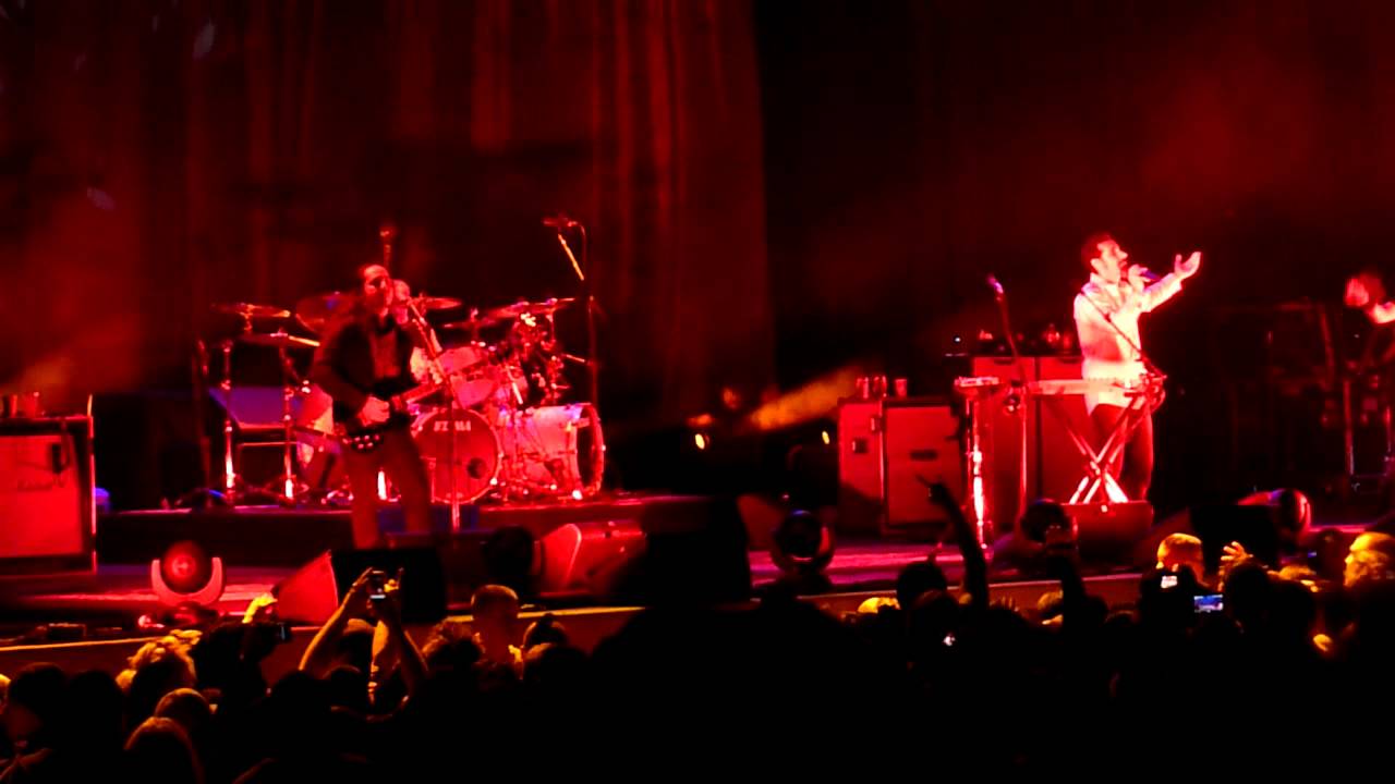 19 Serj Speech -  Holy Mountains - System of a Down 5/21/2011 San Diego, CA