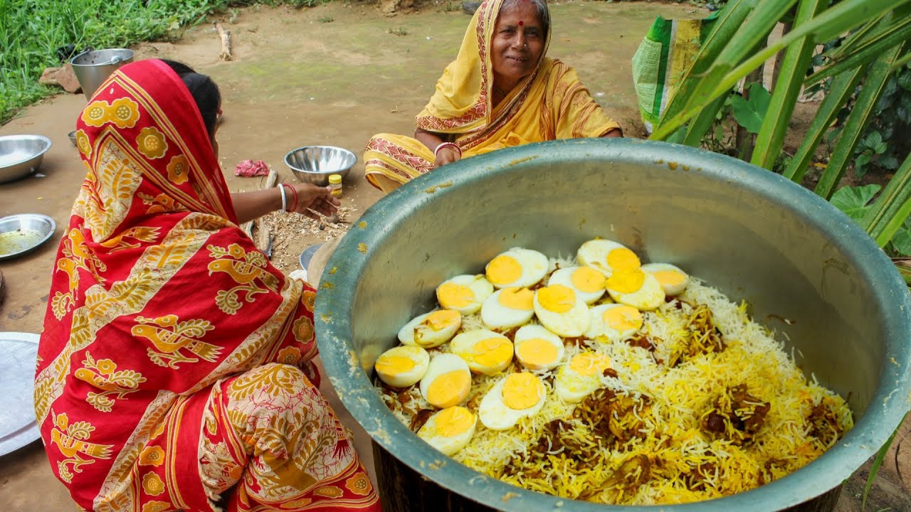 Village Style Chicken Dum Biryani !!!