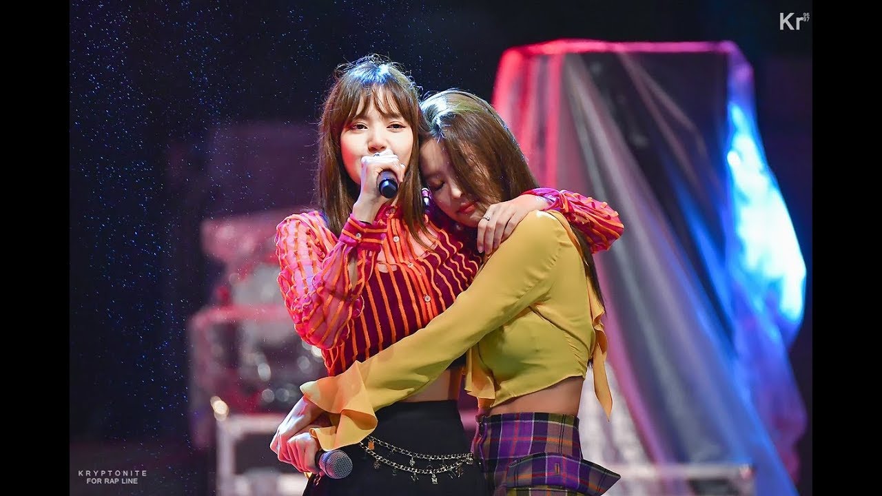 180516 Jennie & Lisa (Blackpink)