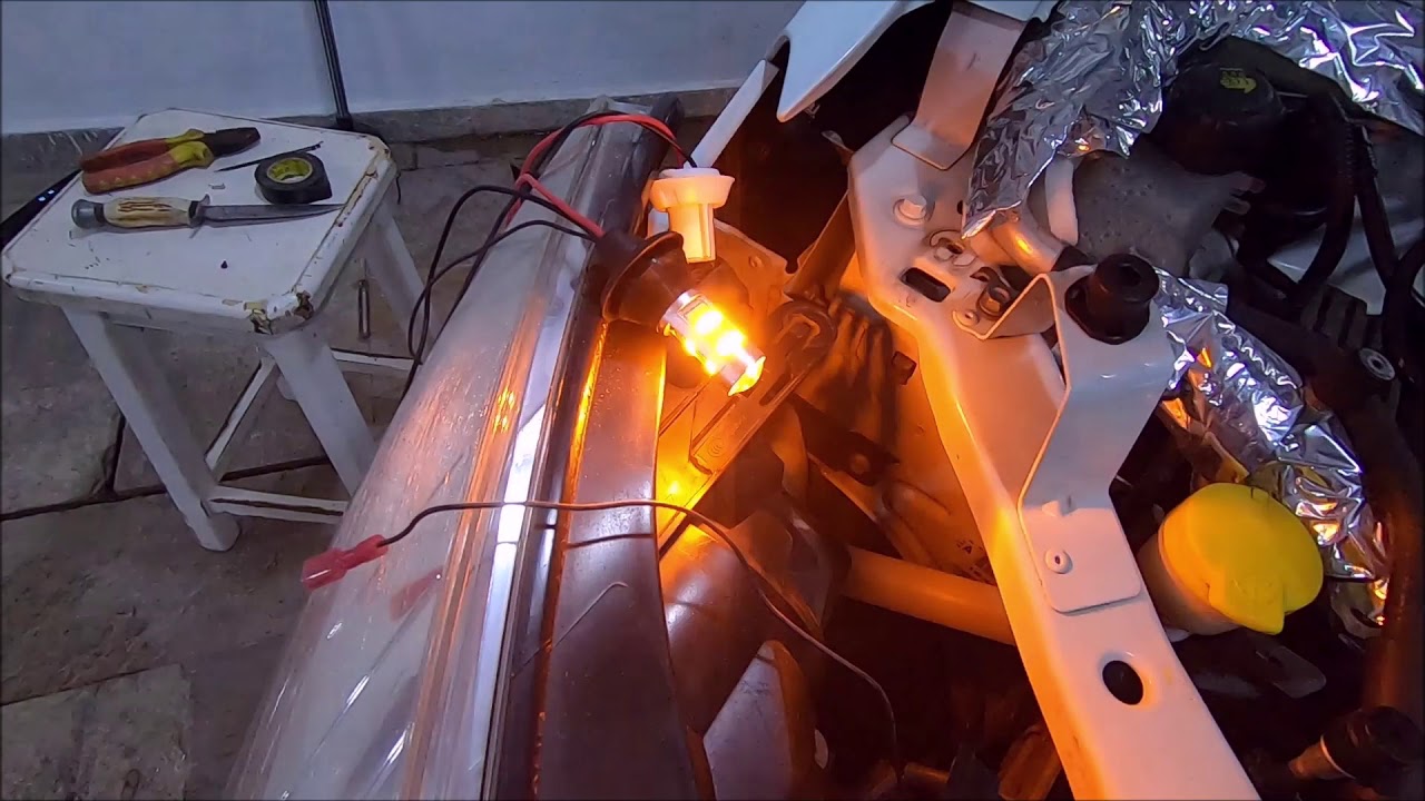Instalando lampada de led com DRL, Renault Fluence.