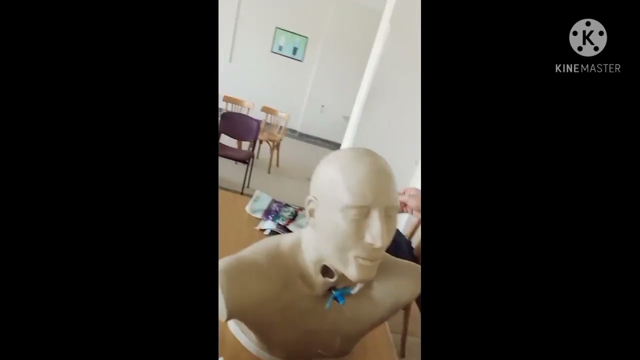 Tracheostomy care العنايه بمريض الشق الحنجري