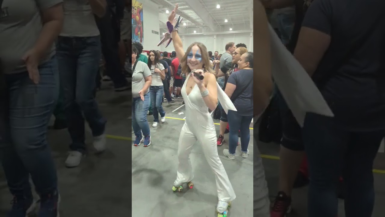 Dazzler Cosplay at Terrificon!