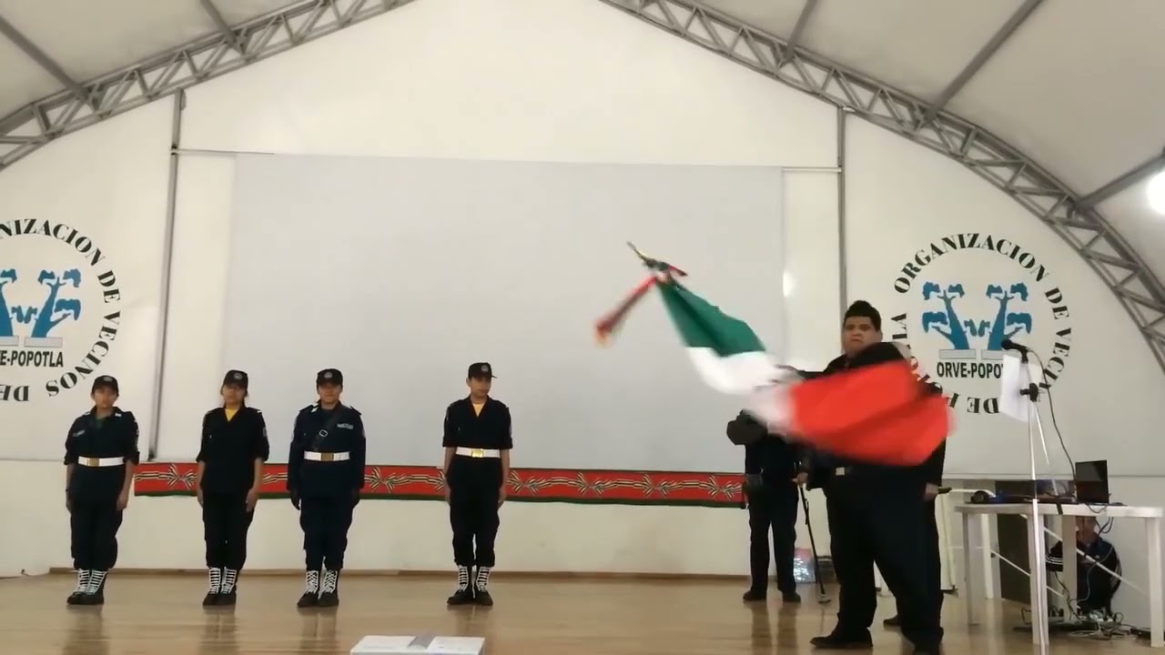 Ceremonia del Grito de Independencia de Mexico. Official Celebration of Mexico's National Day.