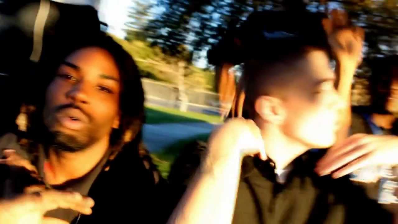 iShine , Tweezy - RUN UP (OFFICIAL MUSIC VIDEO)