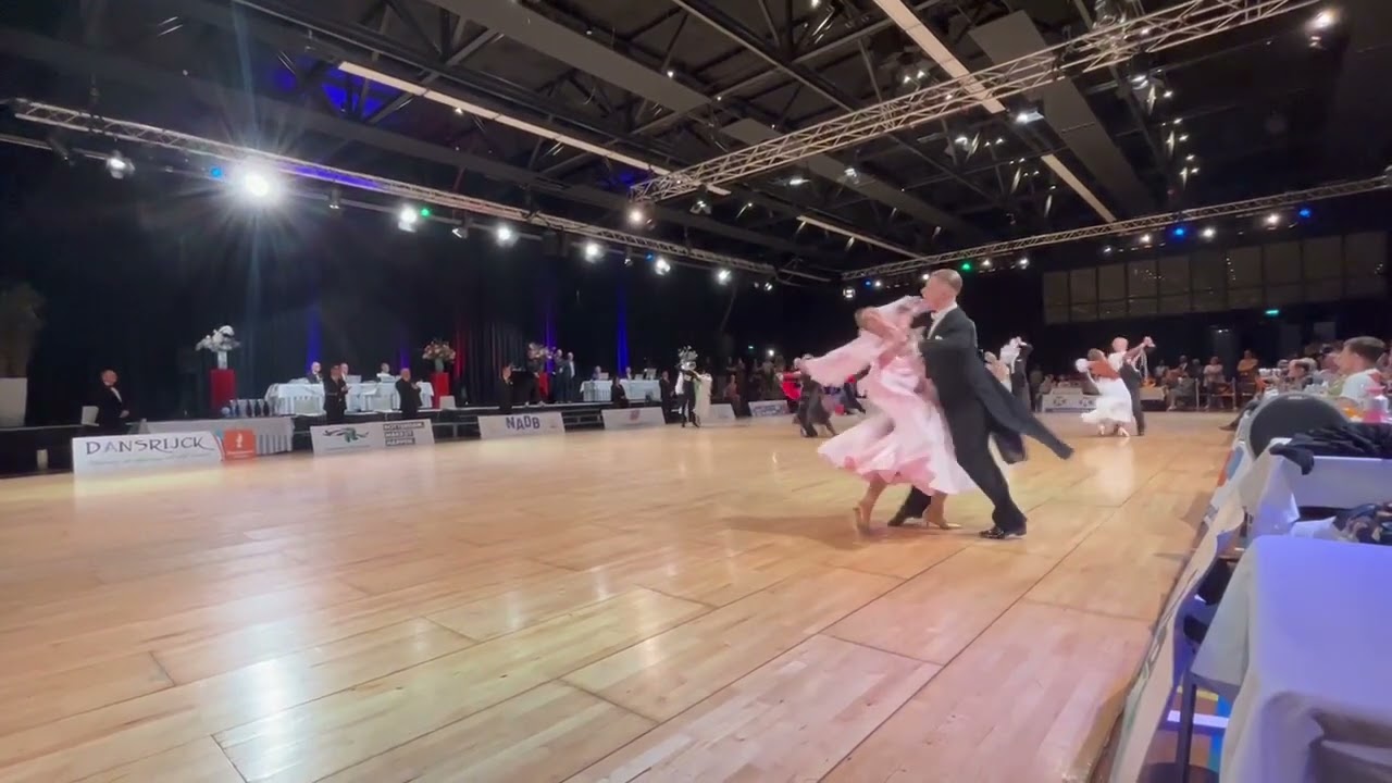 NK NADB Hoofdklasse Ballroom Finale   Engelse wals