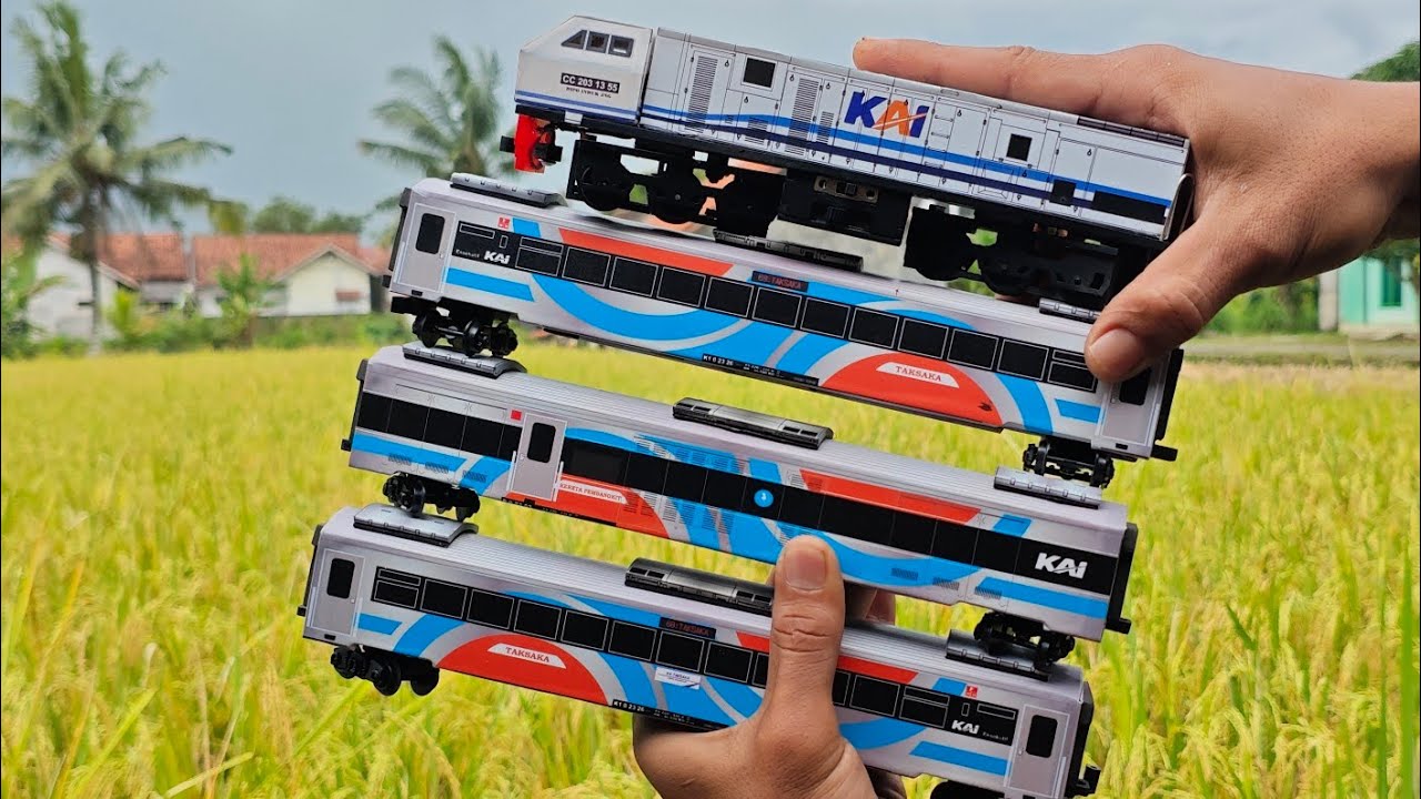 Mulung mainan kereta api indonesia,merakit diorama dadakan, merakit miniatur kereta api,