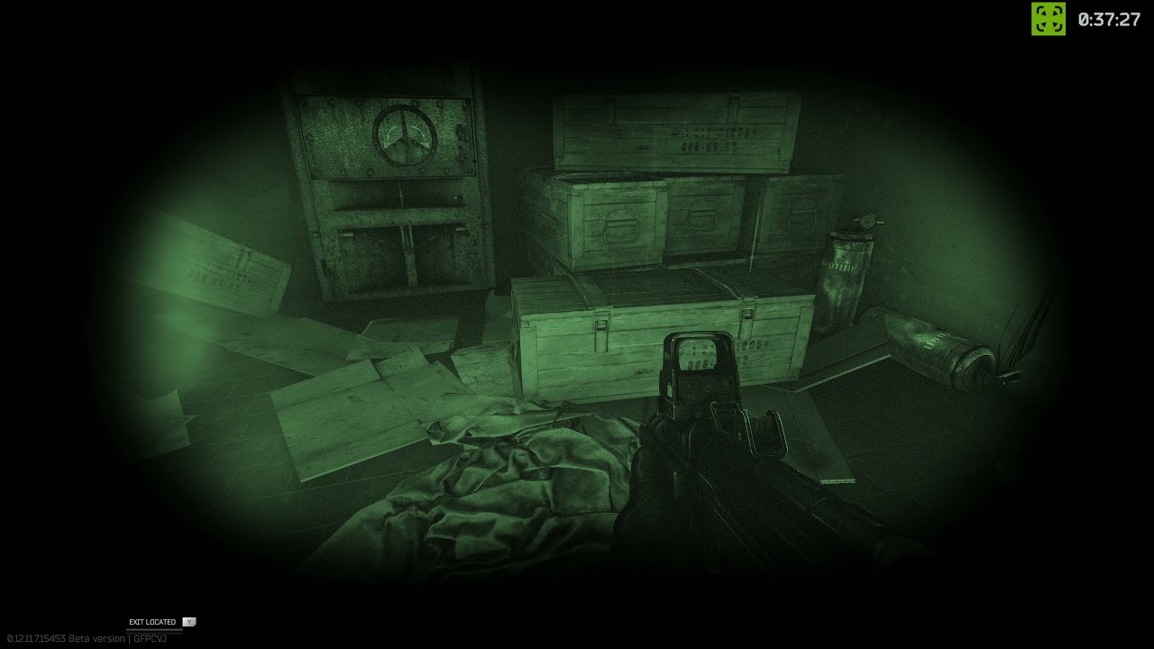 Escape From Tarkov - night stalker with SKS