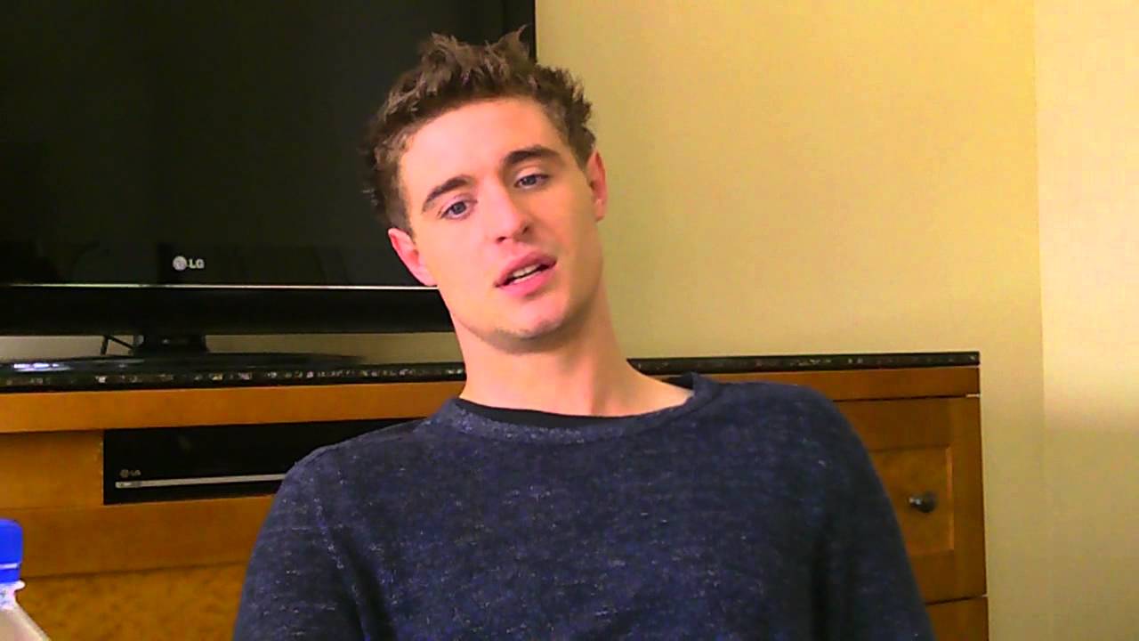 Max Irons THE HOST Full Interview