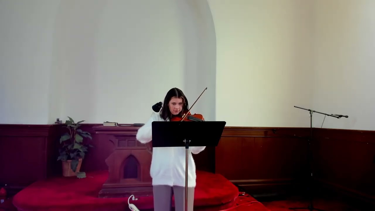 2025 12 21 Worship by Cami with a Violin