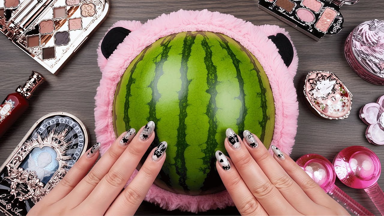 ASMR maquiando uma melancia 🍉 Compilado Maquiando Melancia (Sem cortes)