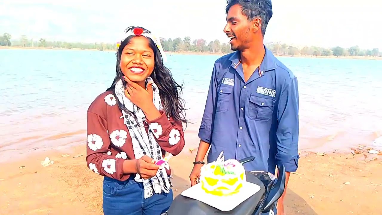 Dost ka girlfriend ka barthday party 🥳🎉 me vlogging mayli me