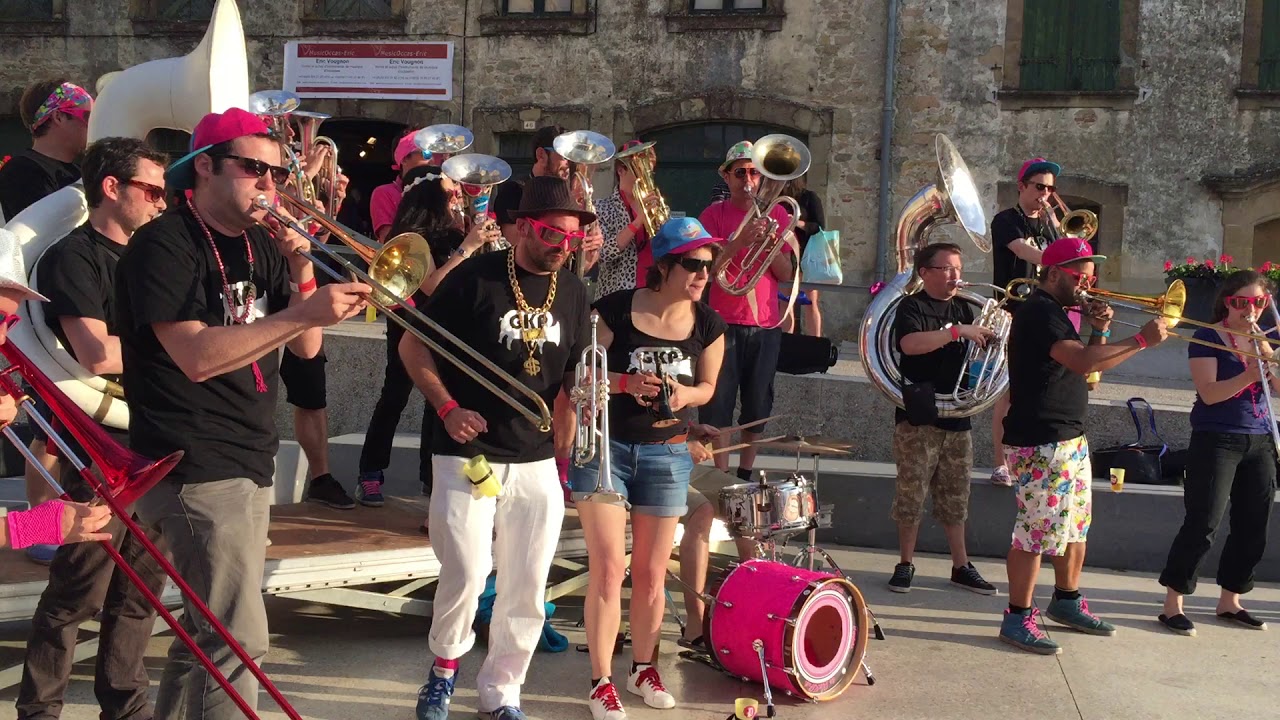 GKP Autan en Fanfare 2016 - Don't Worry (Madcon)