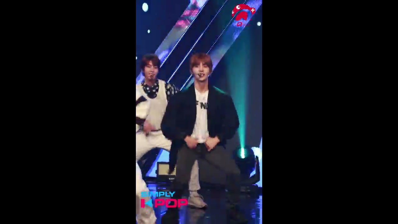 [Fancam/직캠] Y(와이) _ Golden Child(골든 차일드) _ Let Me _ Simply K-Pop _ 072718