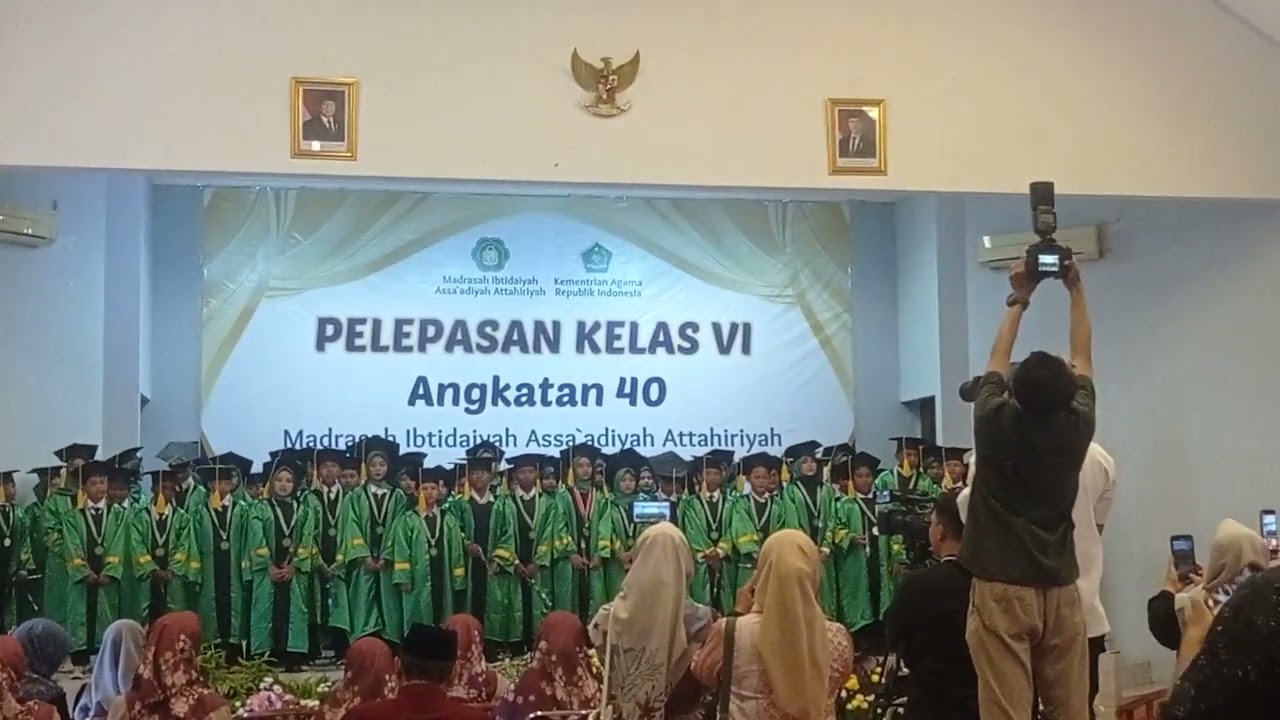 Pelepasan siswa kelas 6 MI Assa'adiyah Attahiriyah Tahun ajaran 2024/2025