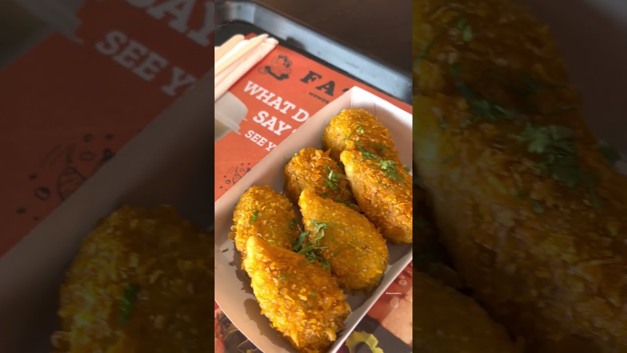 Kurkure Momos at pareeniti Chopra's fat Tiger Raipur #shorts