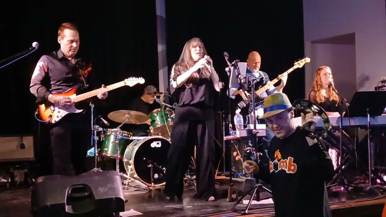 Rock This Town (cover) The Bomb