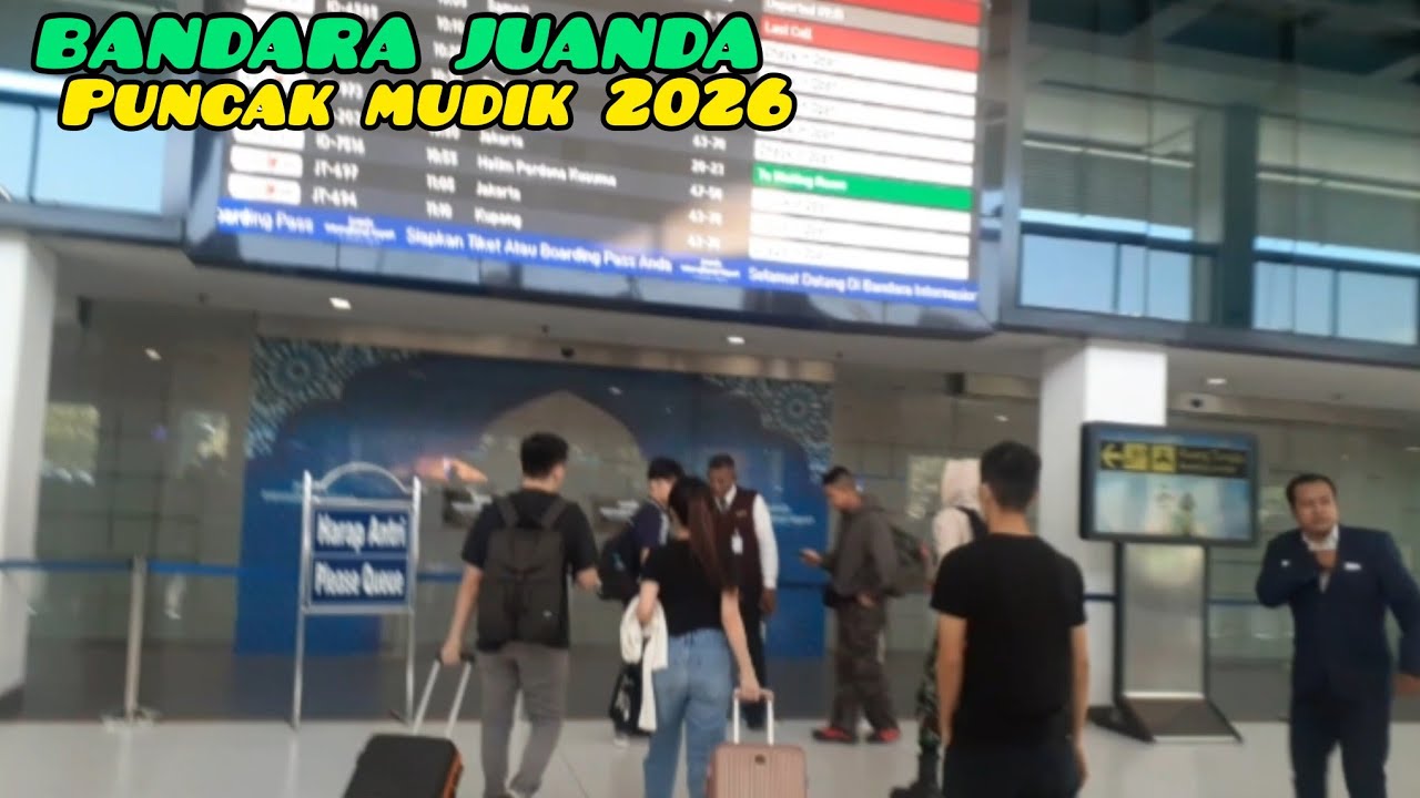 Suasana Puncak Arus Mudik Lebaran 2026 Bandara Juanda Surabaya