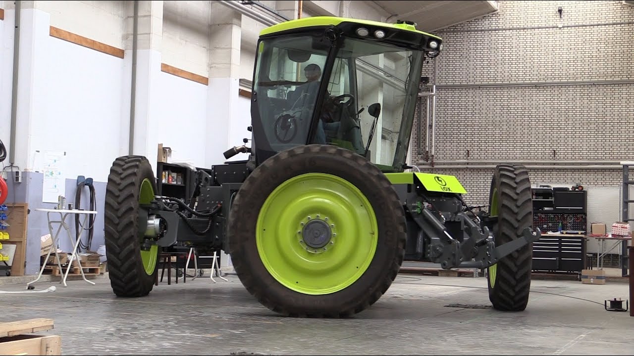 Diesel-elektrische Eox-175 draait om zijn as