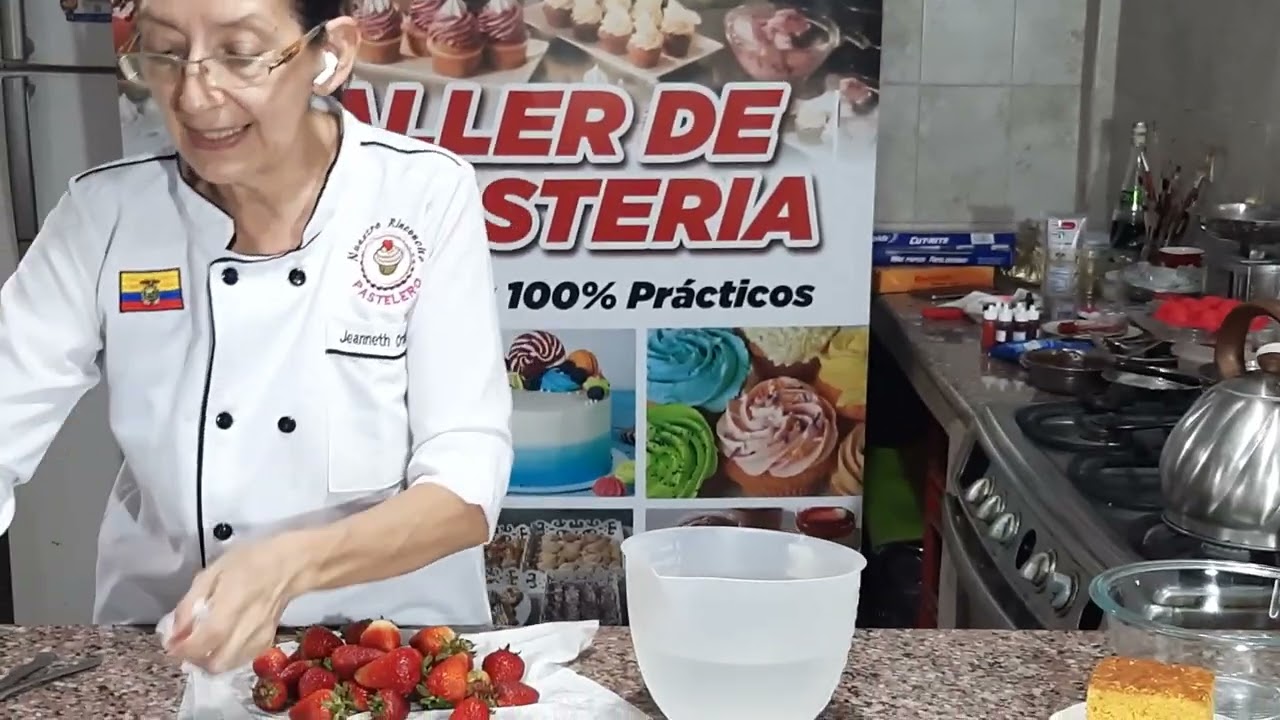 Frutillas Bañadas y decoradas con Chocolate (Parte 1)