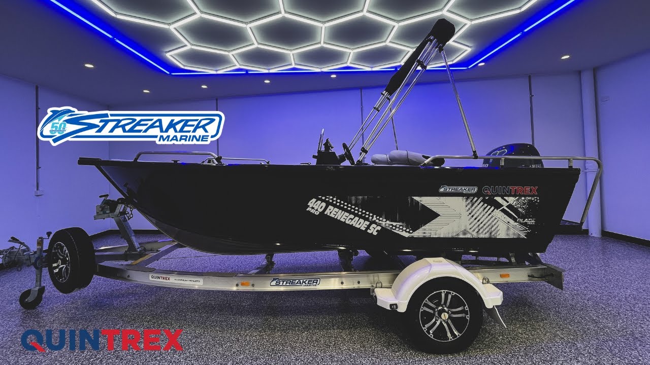 Quintrex 440 Renegade in chop