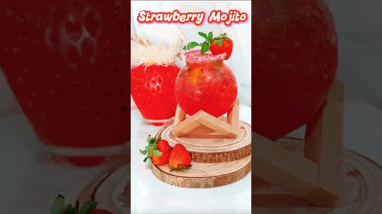 Refreshing Strawberry Mojito in 60 Secs! 🍓#YouTubeShorts #StrawberryMojito #EasyCocktail