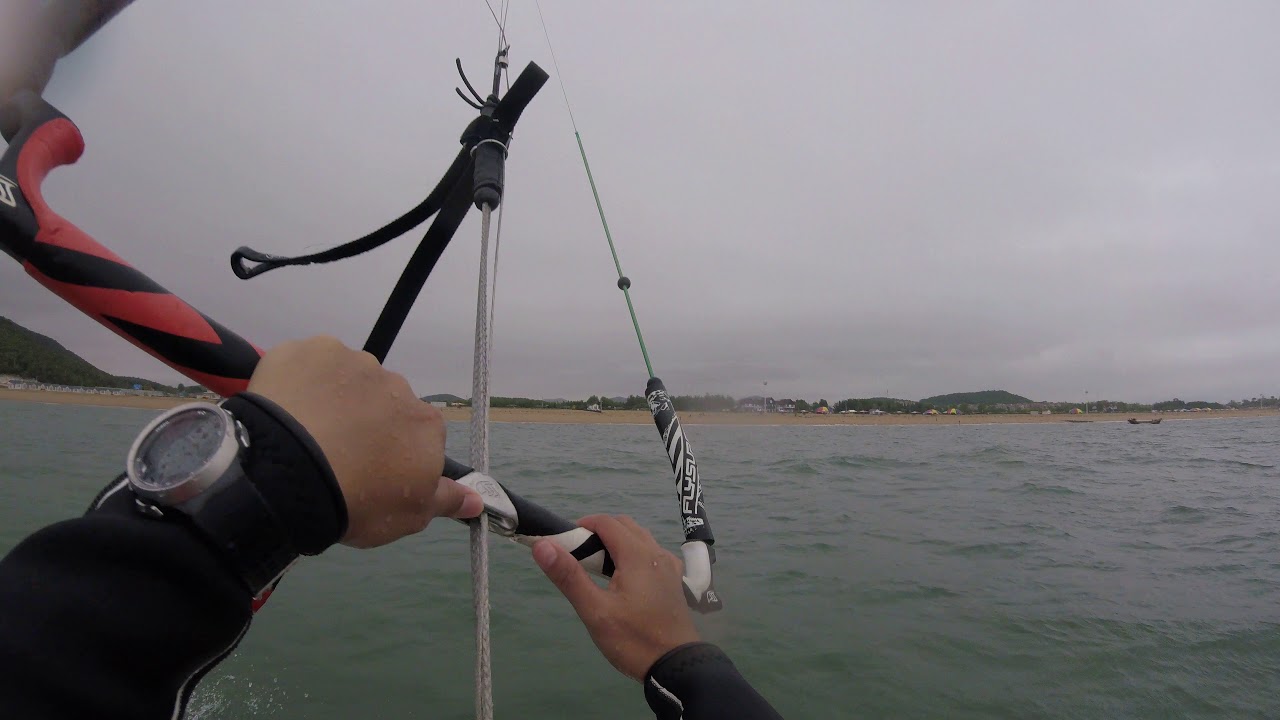 Kitesurfing in Jinshitan, Dalian, china