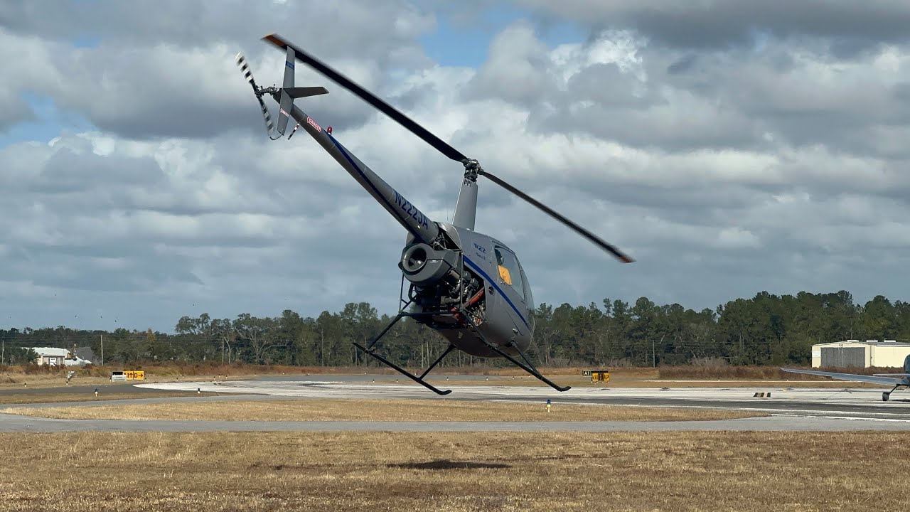 Robinson R-22 startup