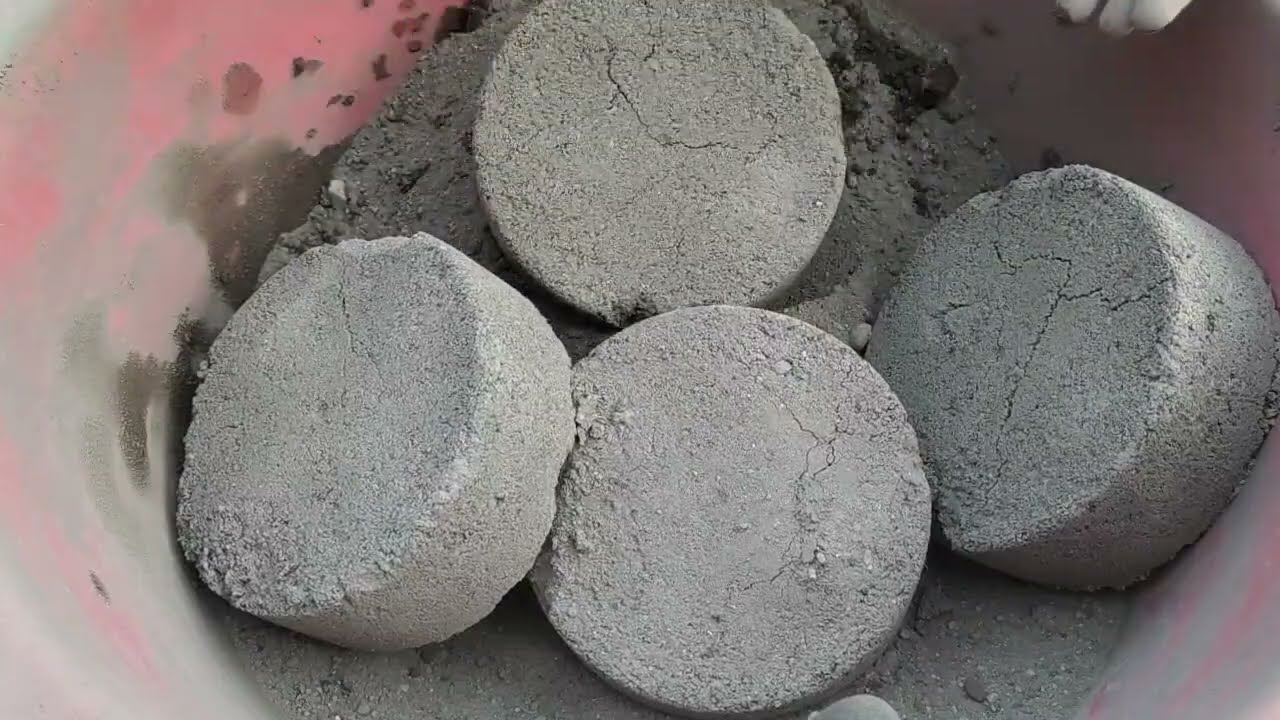 Gritty dusty 🌪️ sand cement crumbling in water 💦 SA ASMR
