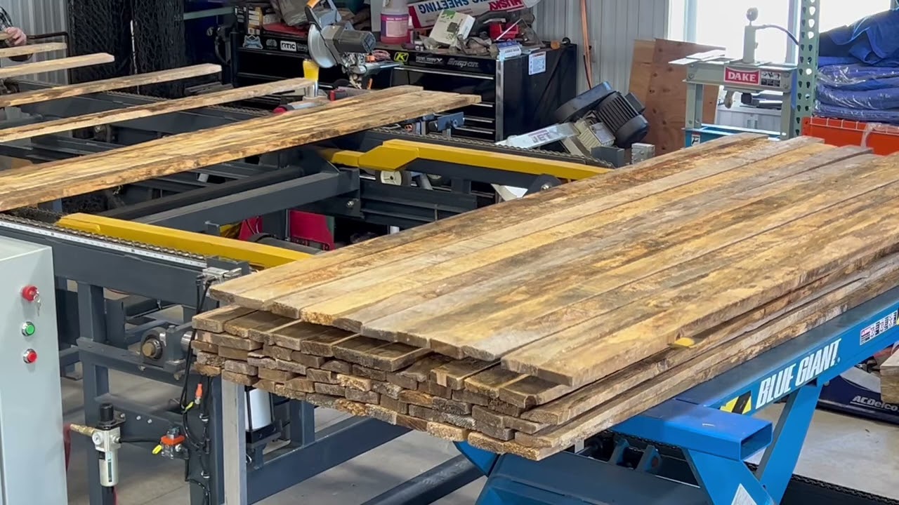 Lumber Stacker for Cants, Ties, boards  in one stacker.