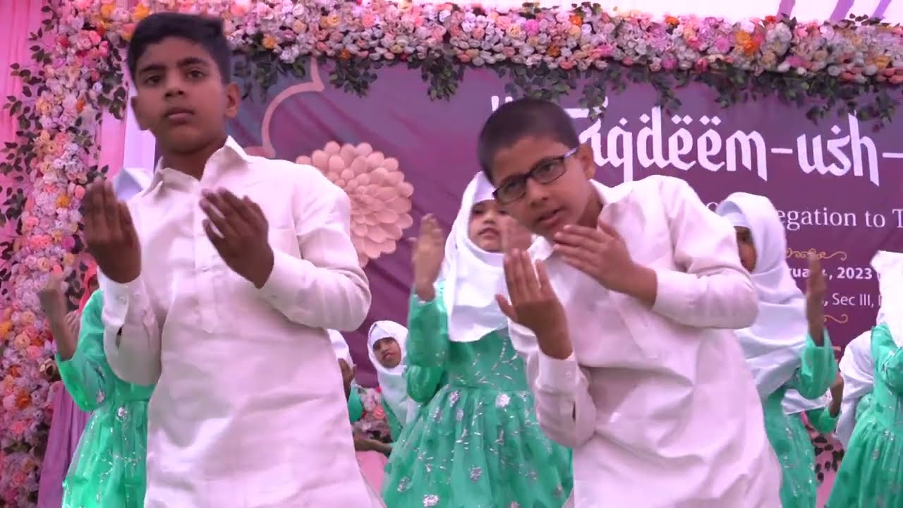 A beauiful Naseed Rabbana Rabbana by Little Childrens of Jauhar Academy