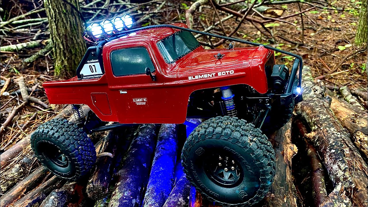 Element Enduro12 Ecto gets rock lights and a full trail/crawl course run with a review afterwards