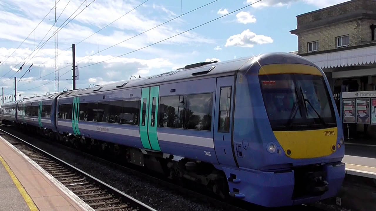 Trains At Ely Railway Station (28/5/15)