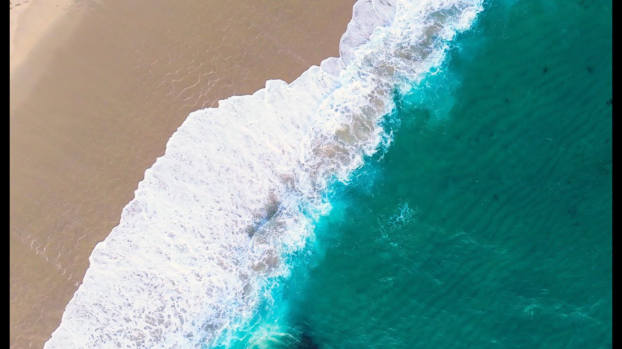 Soft Piano with Ocean Waves | Focus Music for Deep Work