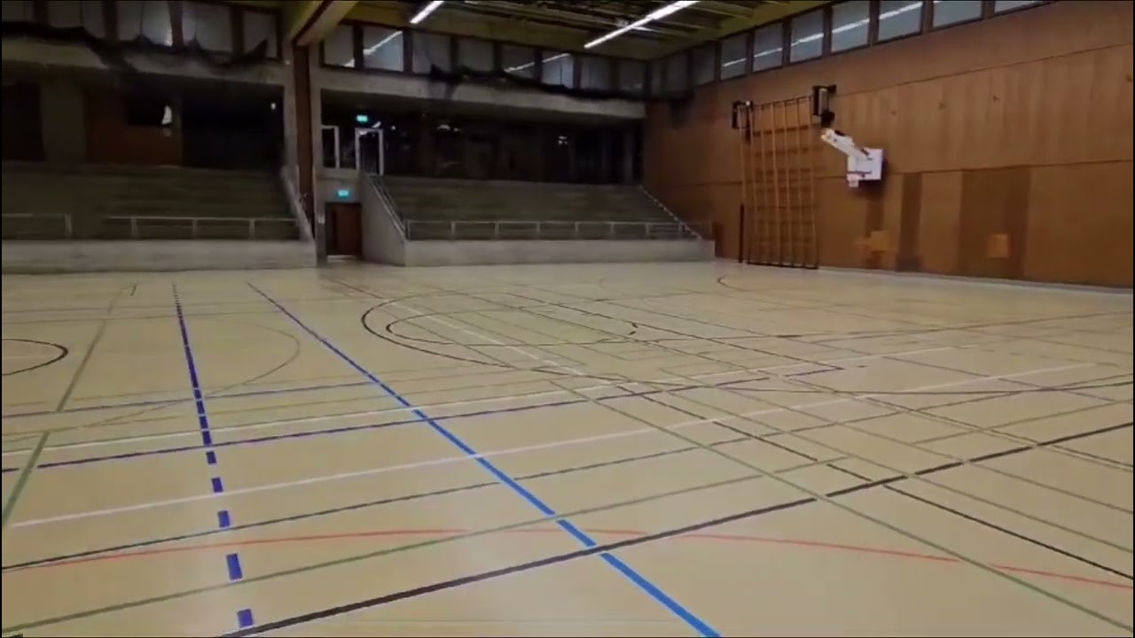 My first time flying indoor flyer - amazing feeling! 